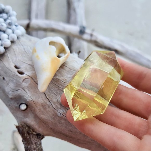 Genuine Pure Citrine Crystal. Unheated Citrine, High Altitude natural Citrine. - Picture 4 of 10